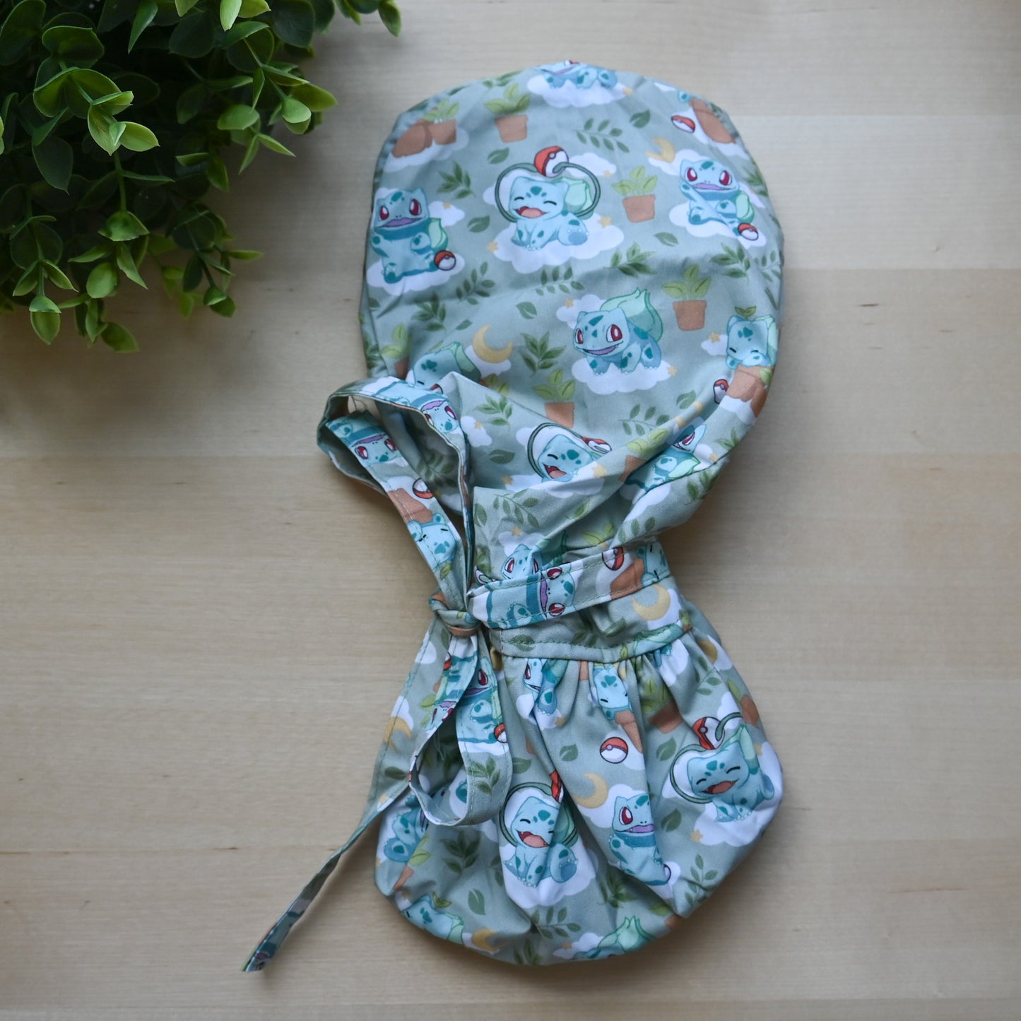 POKEMON - BULBASAUR THEMED SATIN LINED PONYTAIL SCRUB CAP