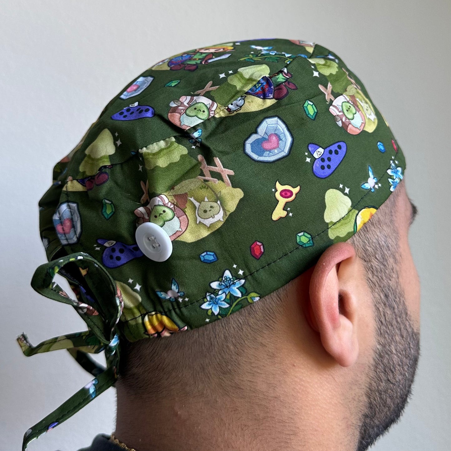 LEGEND OF ZELDA - DARK GREEN LINK WITH SYMBOLS SATIN LINED REGULAR SCRUB CAP