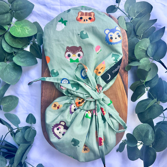 ANIMAL CROSSING - CHARACTERS LIGHT GREEN SATIN LINED PONYTAIL SCRUB CAP